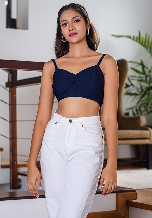 BACK KNOT NAVY BLUE STRAPY CROP TOP 