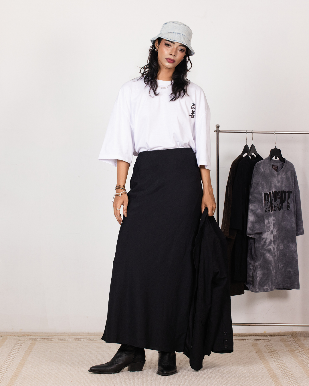 KYANA BLACK SATIN SKIRT