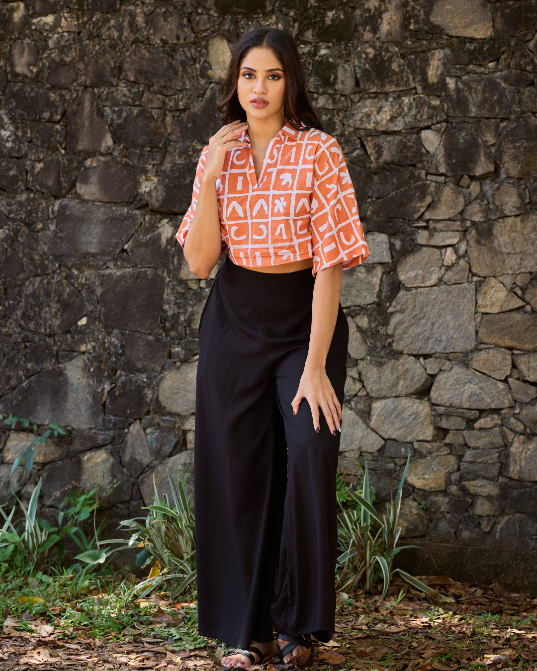 KISHO MODERN ORANGE CROP TOP