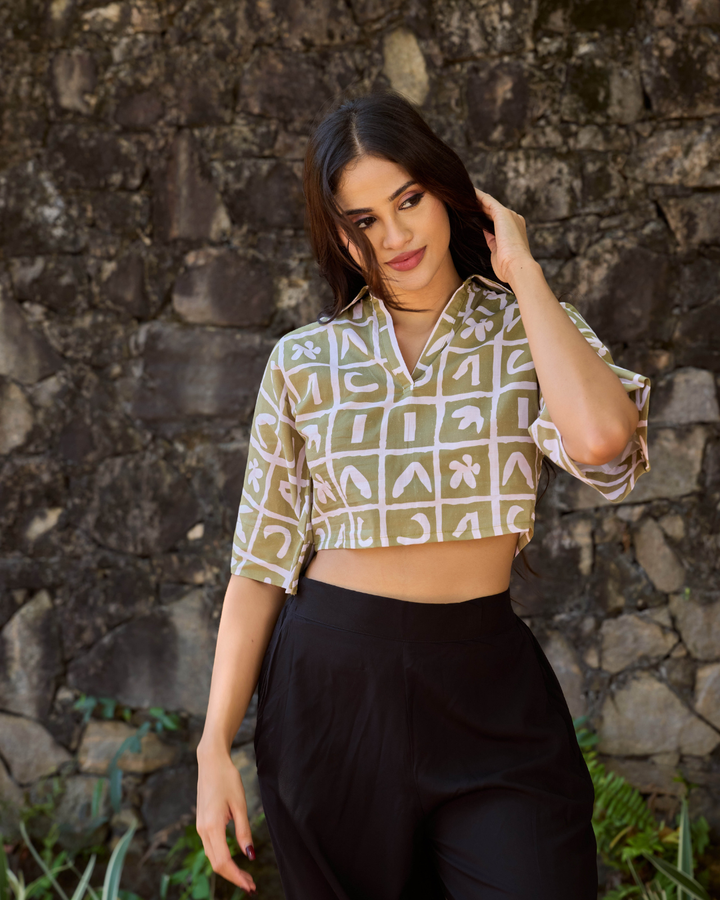 KISHO MODERN CROP TOP