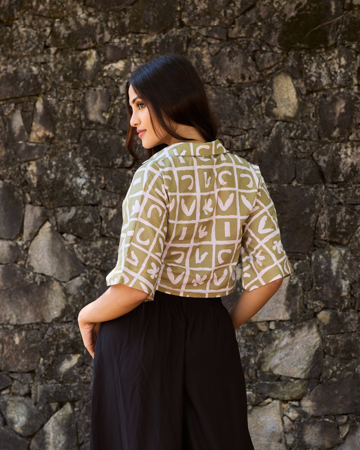 KISHO MODERN CROP TOP