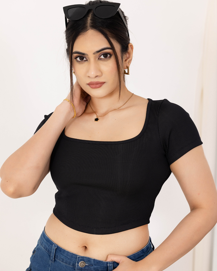 ISIDORA SHORT SLEEVE CROP TOP