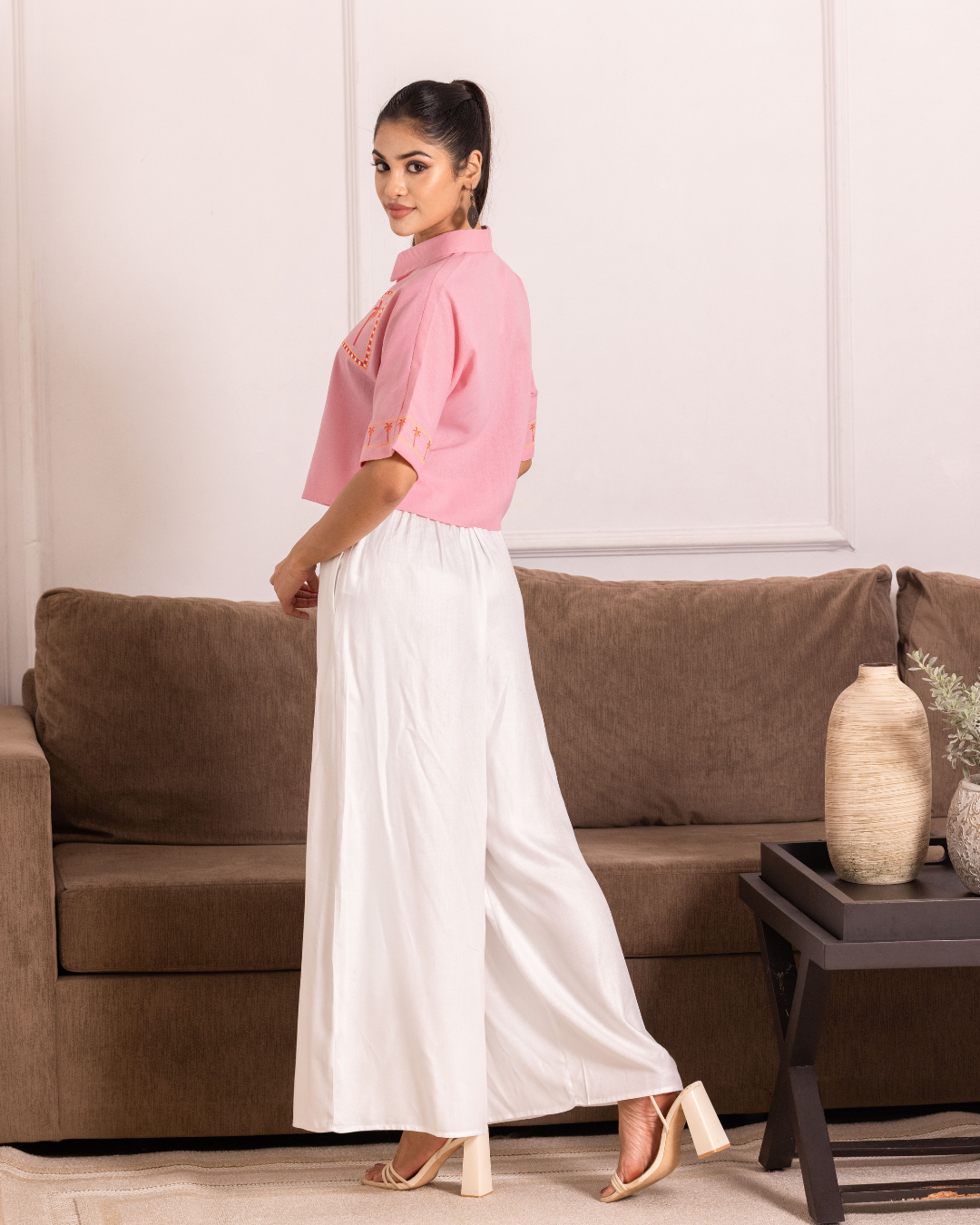 ZOEY BACK ELASTIC WHITE PANT