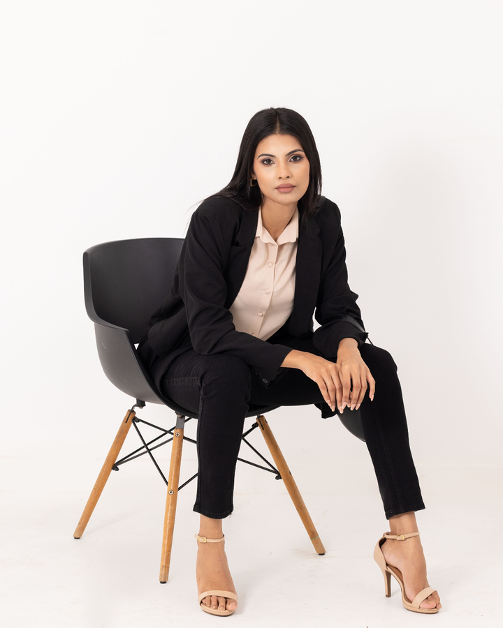 BLACK KYLIE PENCIL CUT PANT
