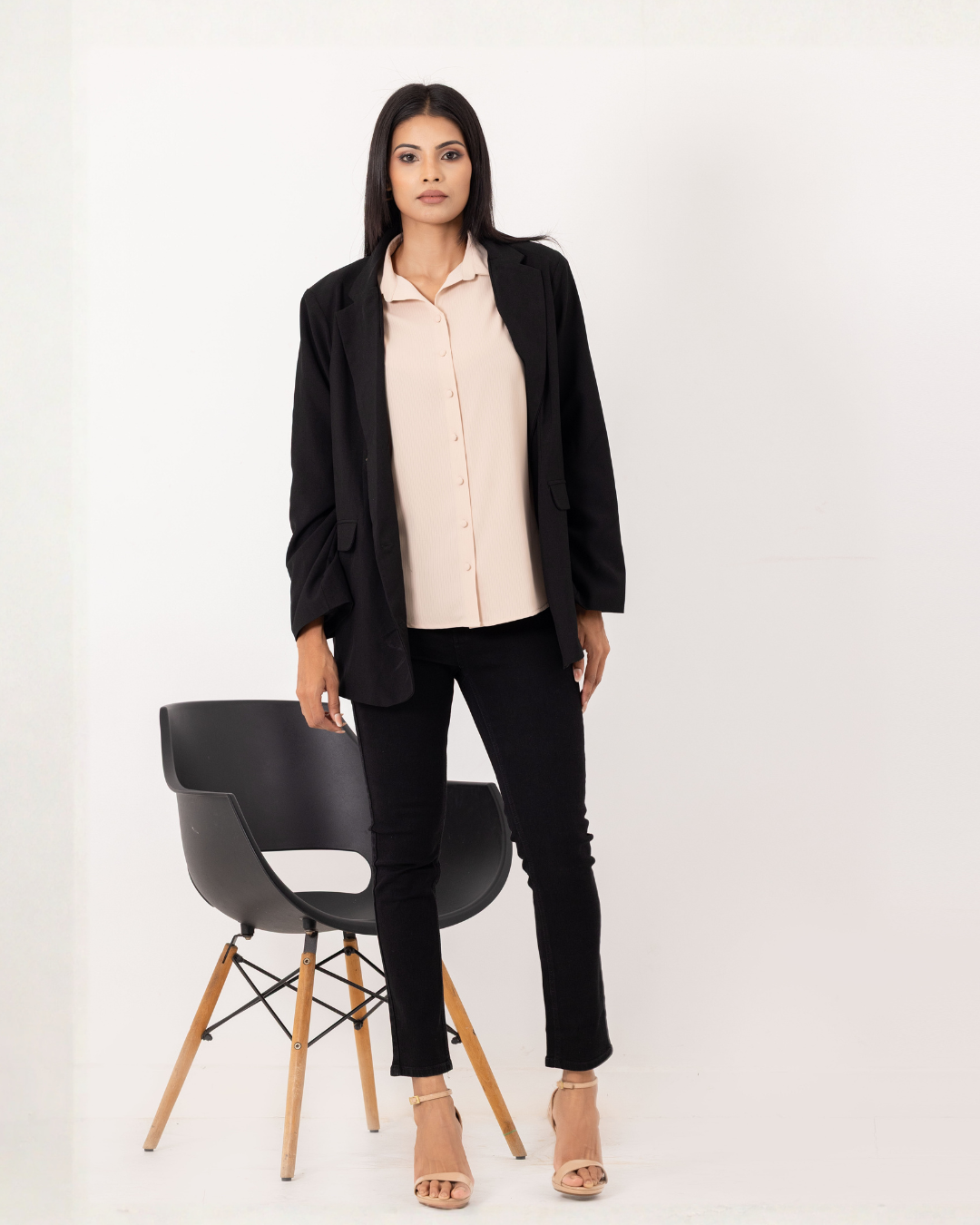 BLACK KYLIE PENCIL CUT PANT