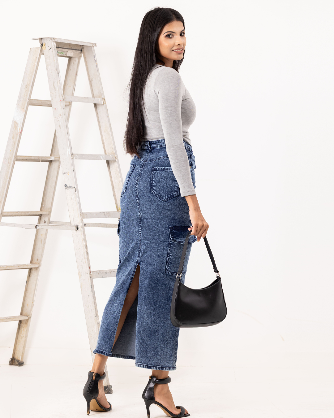 MID BLUE CARGO POCKET MAXI SKIRT