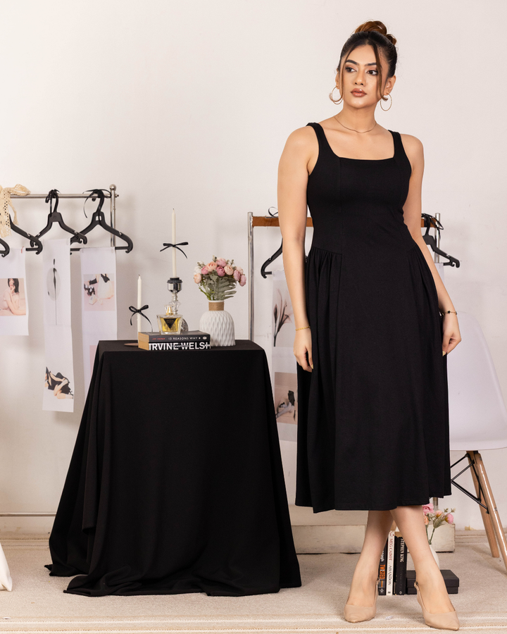 BELLA BLACK SQUARE NECK MIDI DRESS