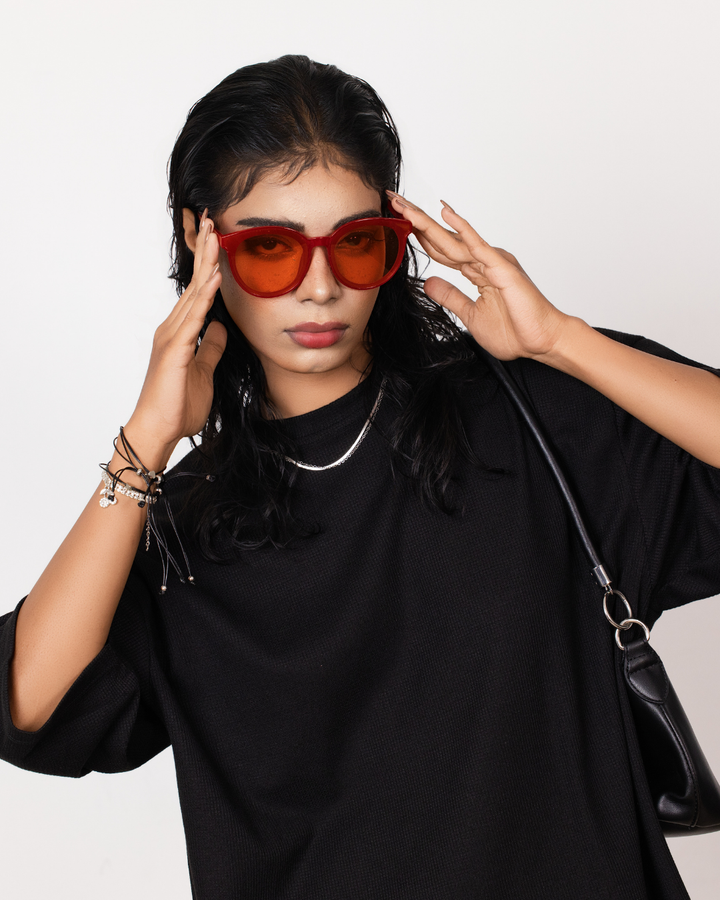 BLACK BAGGY TEE