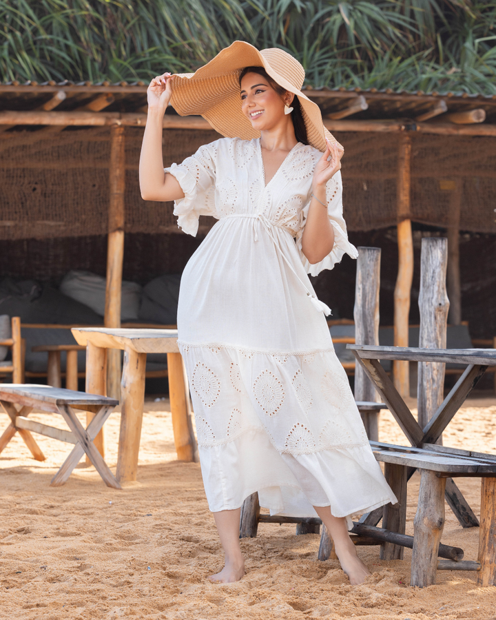 MIONA CUTLON OFF WHITE MAXI DRESS