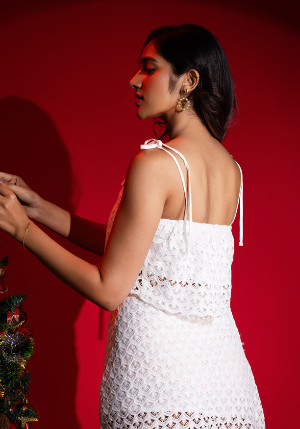 ELYZZA STRAP WHITE CROP TOP