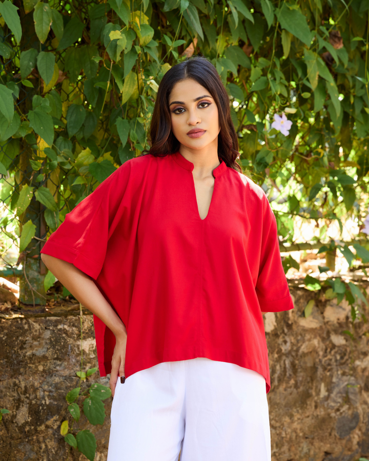 MOLLY V NECK OVERSIZED TOP