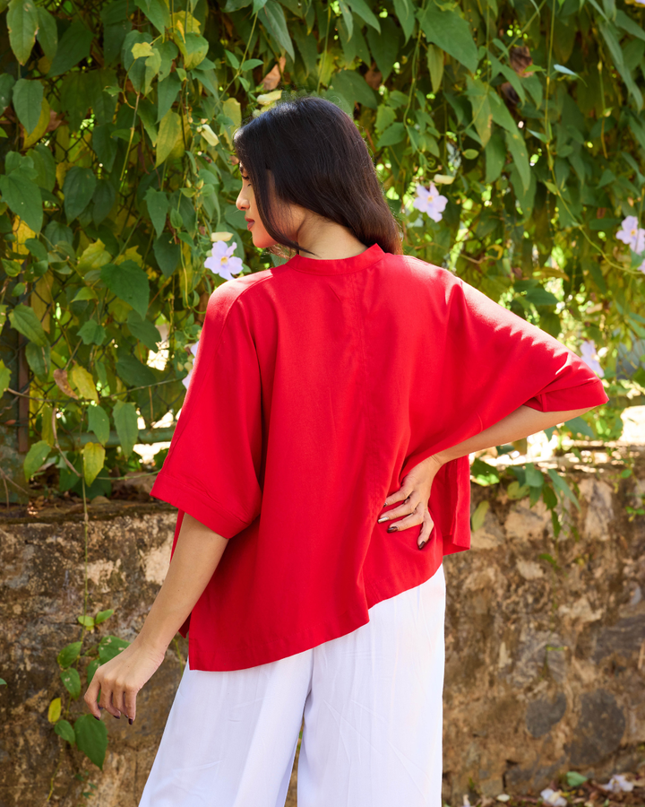 MOLLY V NECK OVERSIZED TOP