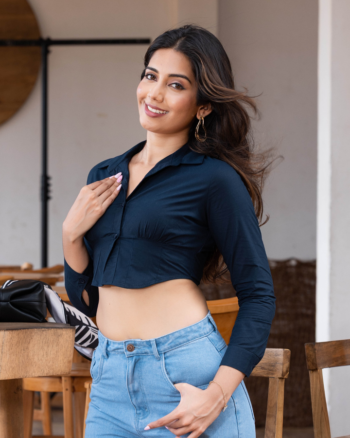 ELNA LONG SLEEVE CROP SHIRT