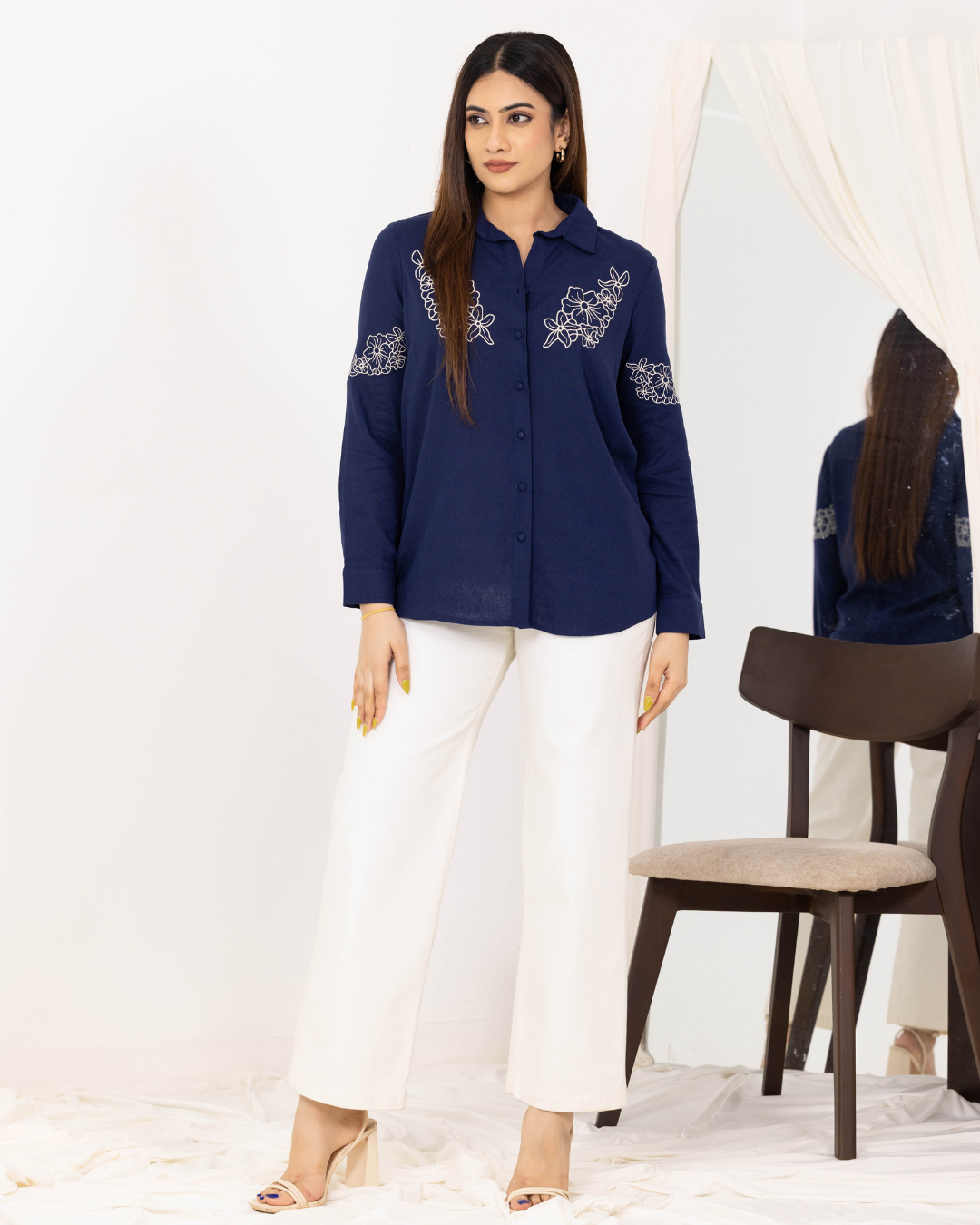 HAZEL EMB BLOUSE