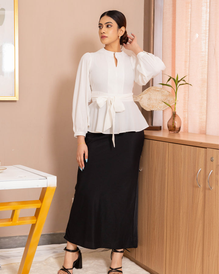 ANYA FRONT KNOT WHITE BLOUSE