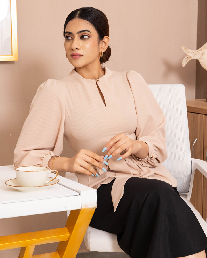 ANYA FRONT KNOT BEIGE BLOUSE