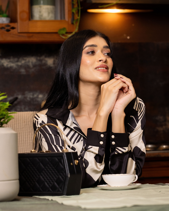 NERIA LONG SLEEVED BLOUSE