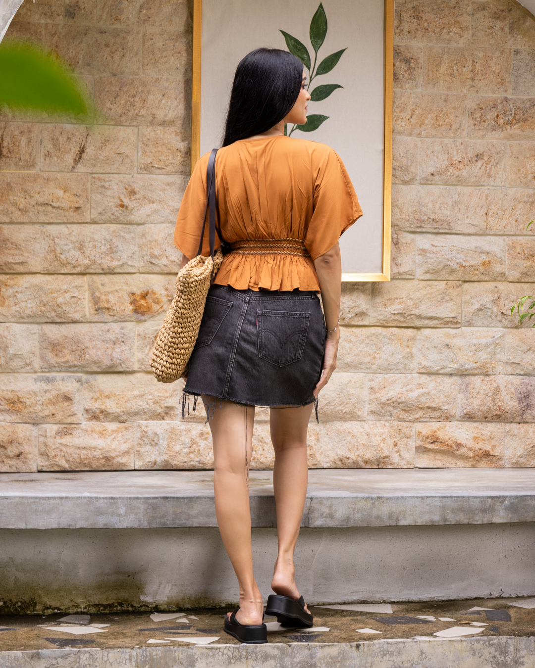 LAVONA BROWN SMOCKED BLOUSE