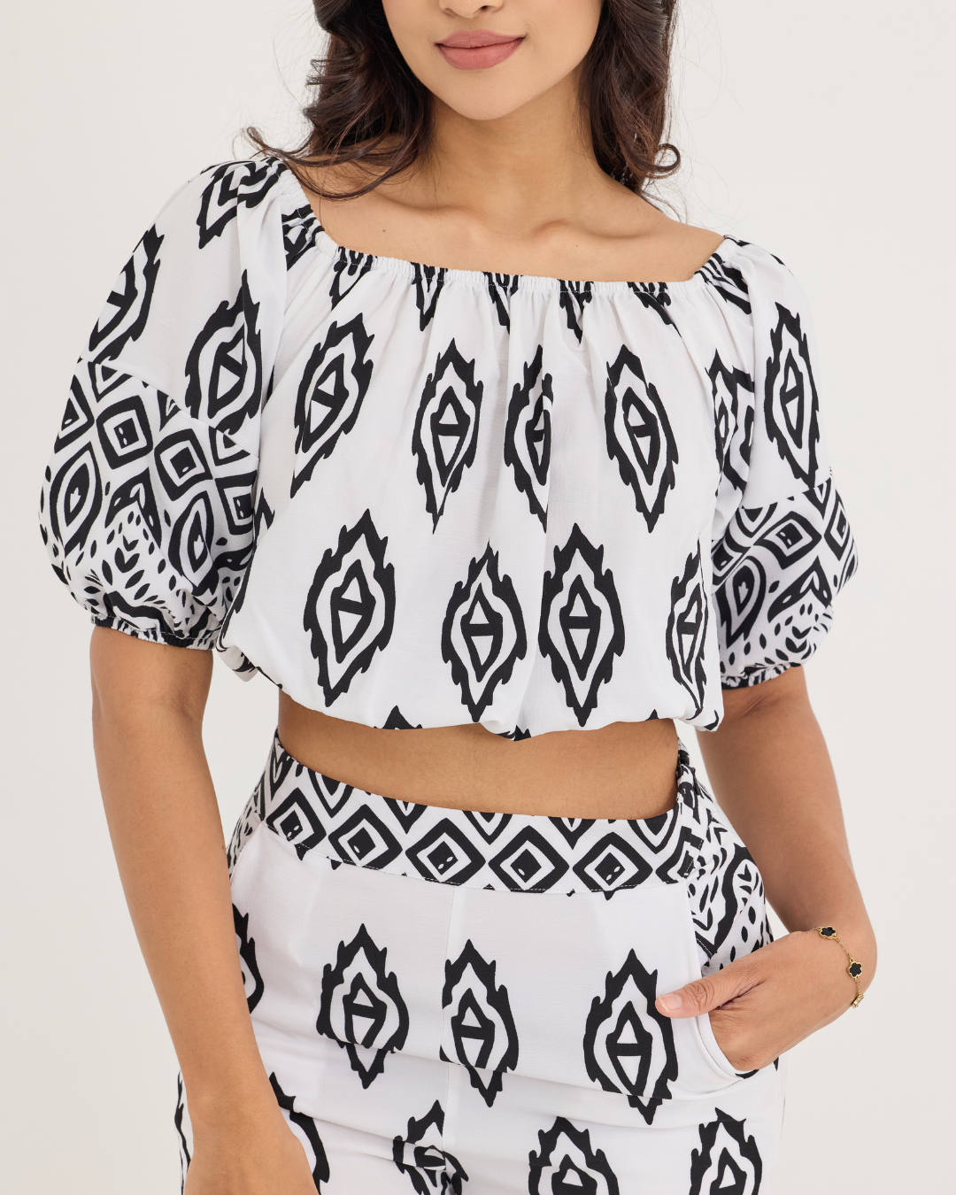 EILEEN OFF SHOULDER PRINTED TOP