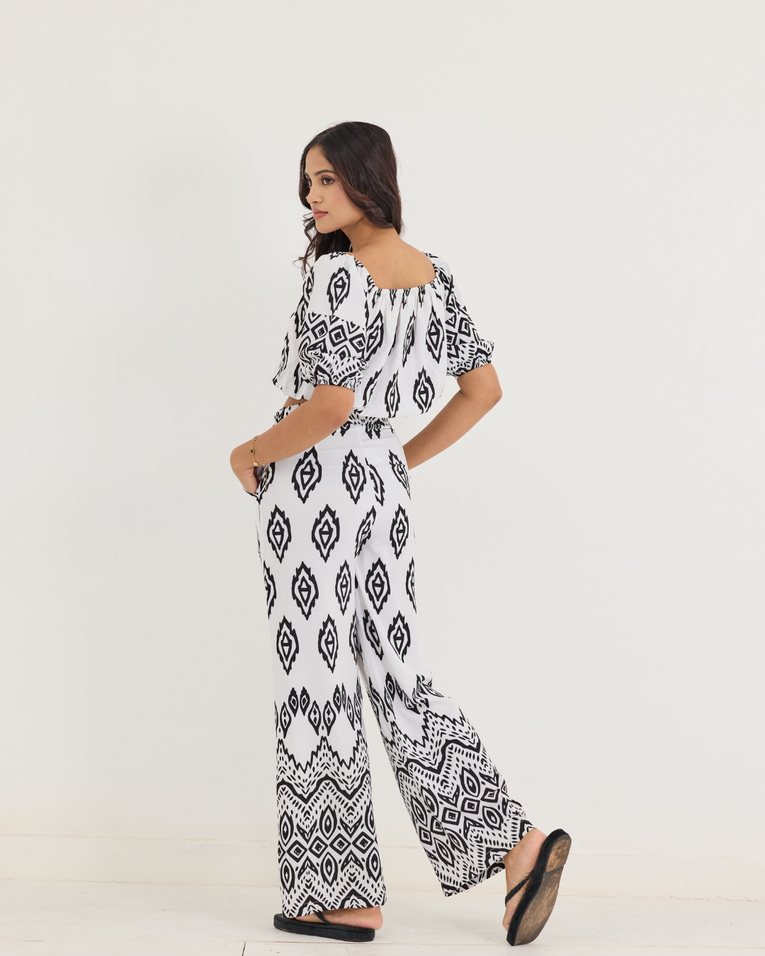 EILEEN OFF SHOULDER PRINTED TOP