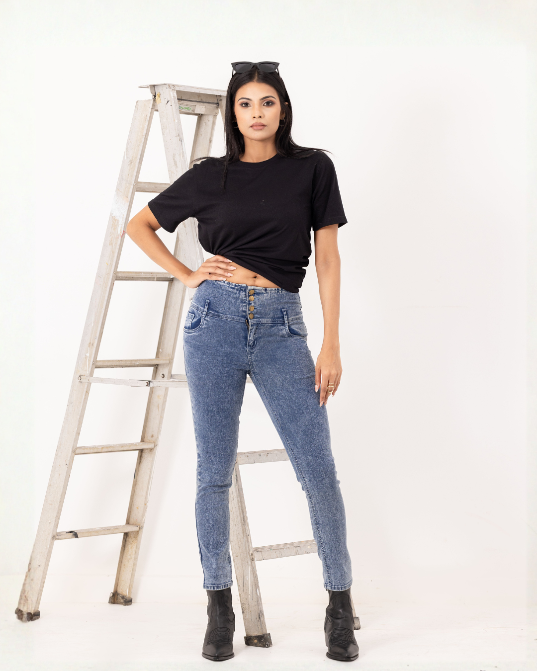 LORIA HIGH WAIST DENIM PANT