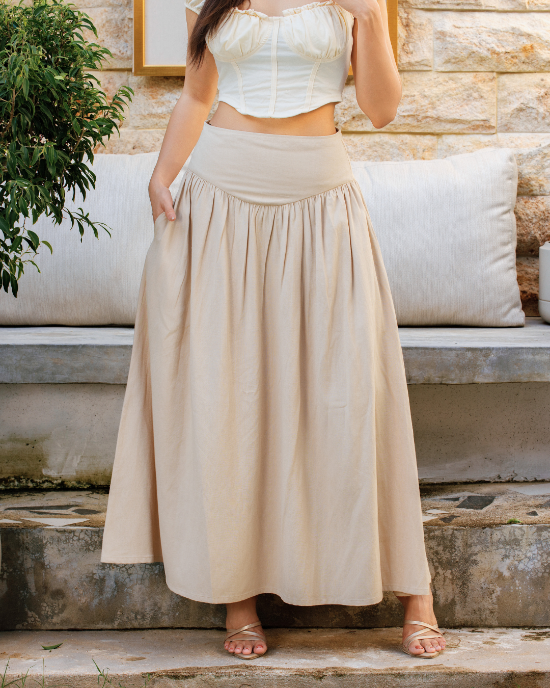 KORA HIGHWAIST DARK BEIGE SKIRT