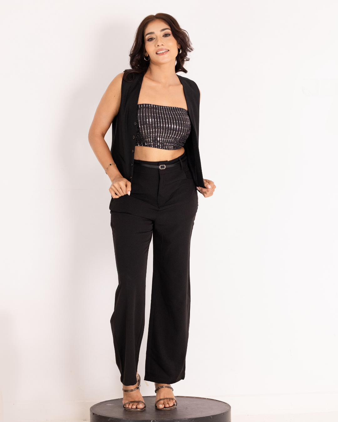 MIONA BLACK TUBE TOP