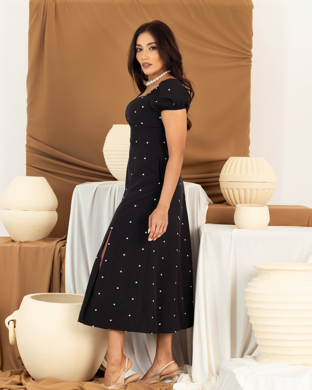 ELORA BLACK SWEETHEART SLIT DRESS