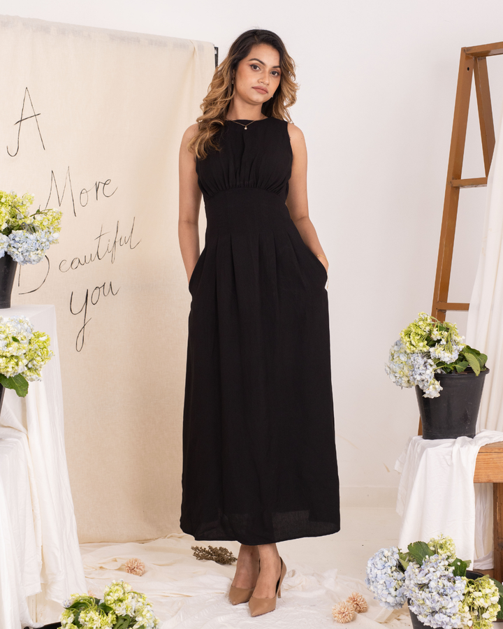 NAYRA BLACK MAXI DRESS
