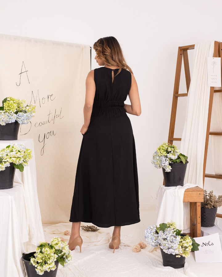 NAYRA BLACK MAXI DRESS