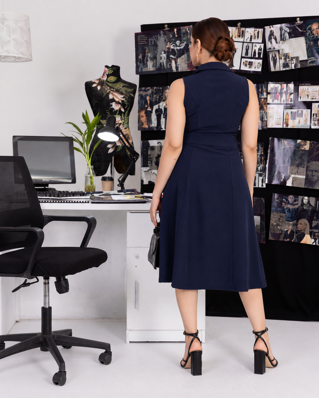 KATEY SLEEVELESS NAVY BLUE DRESS