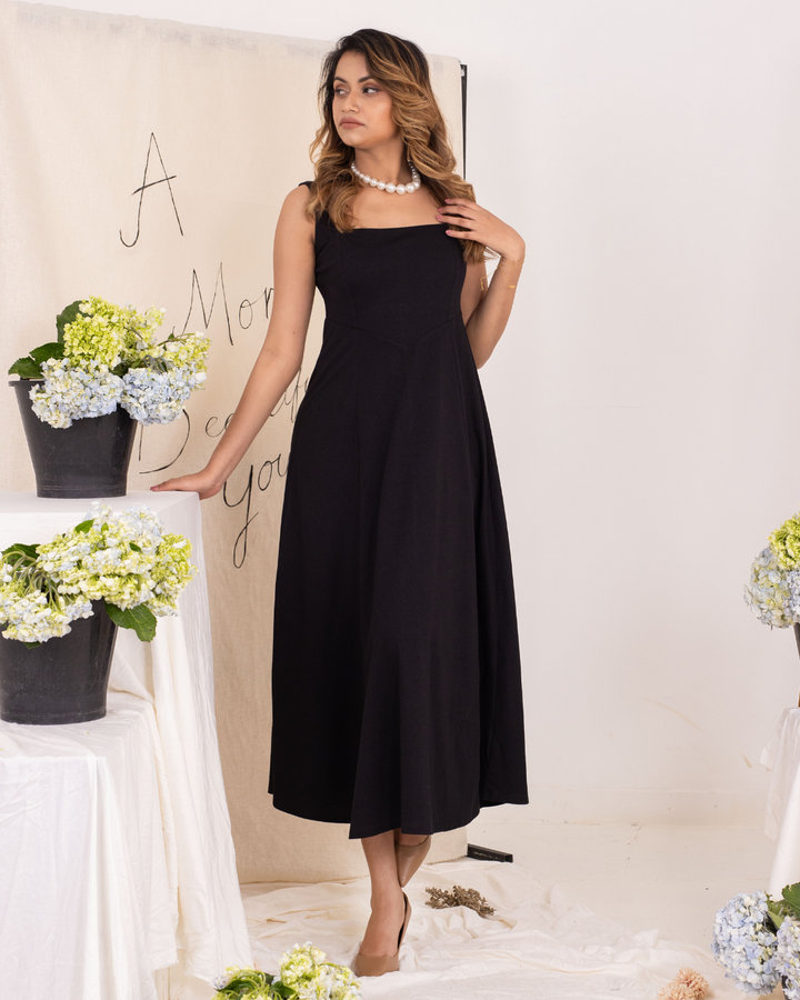 VIANNA BLACK STRAP DRESS