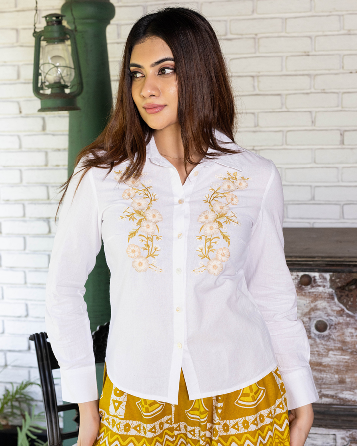 AMBER BEIGE FLORAL TOP