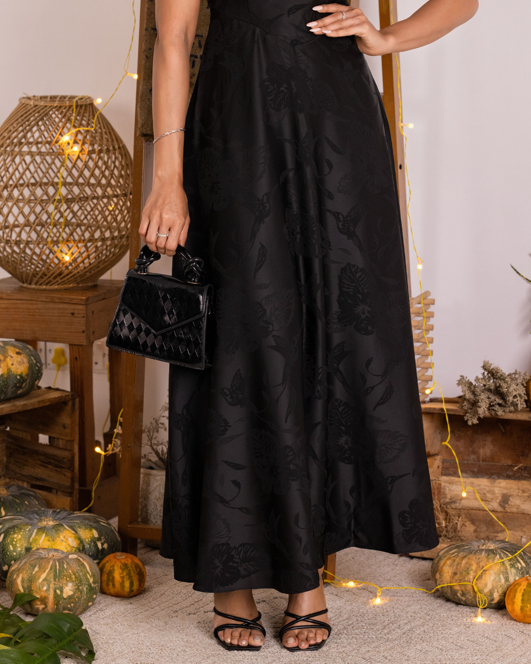 VIANNA BLACK STRAP DRESS