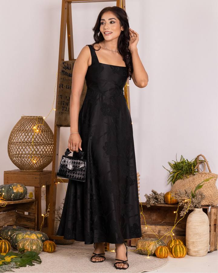 VIANNA BLACK STRAP DRESS