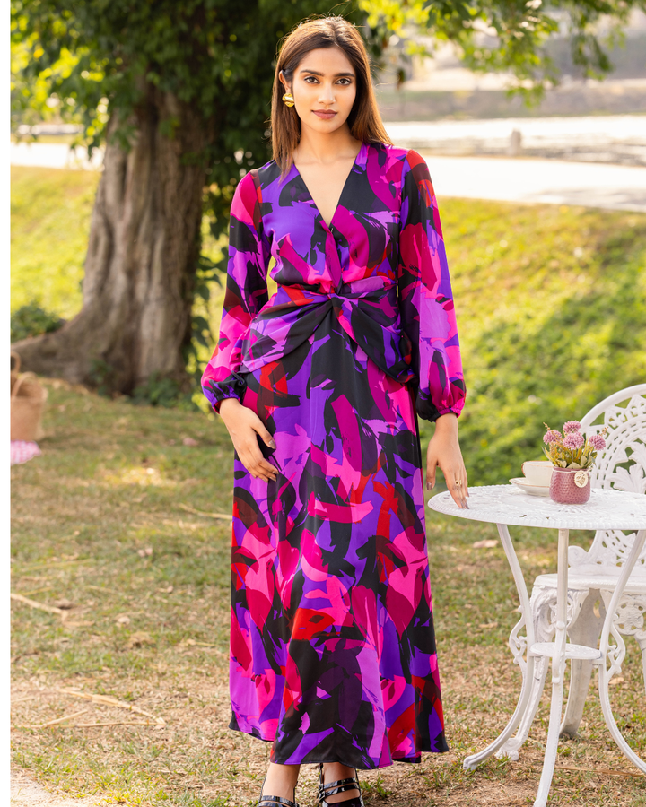 CIERRA DEEP V NECK DRESS