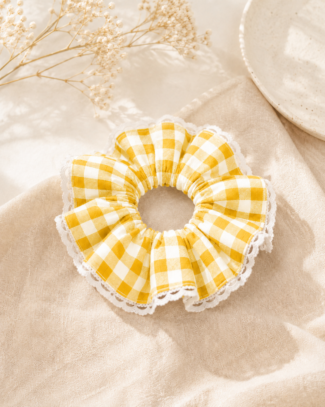 GINGHAM YELLOW SCRUNCHIE