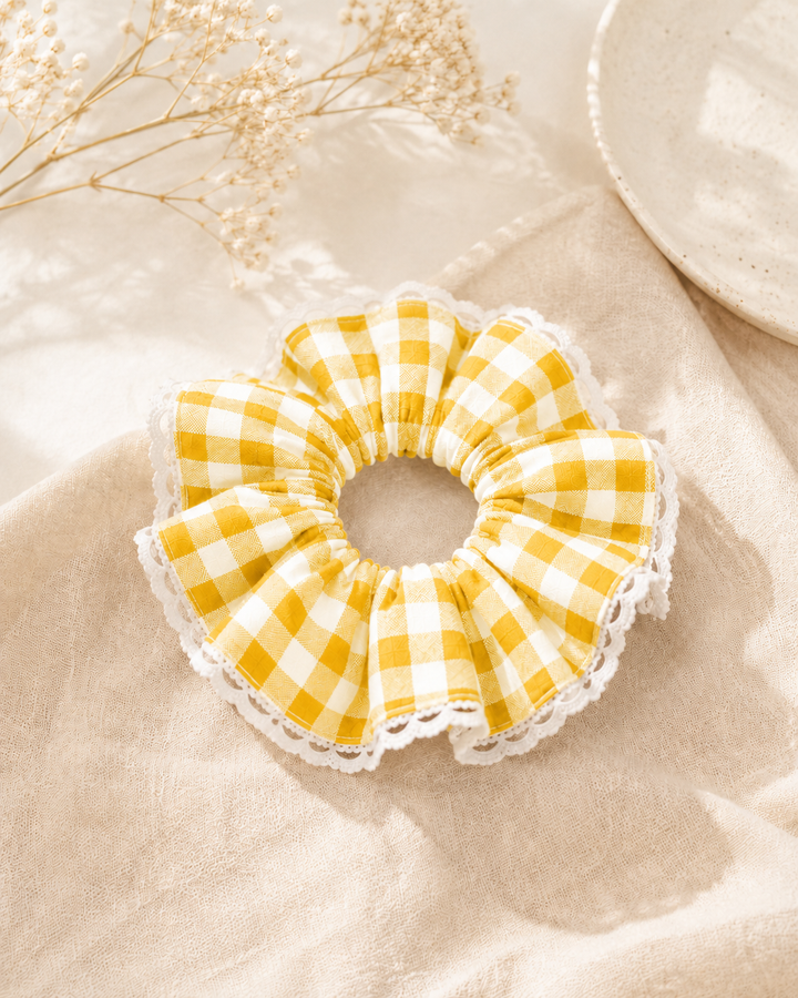 GINGHAM YELLOW SCRUNCHIE