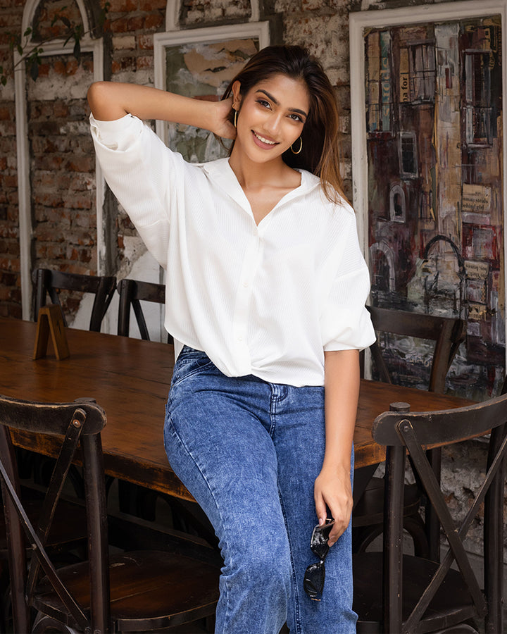 ALLISON FRONT TWIST WHITE BLOUSE