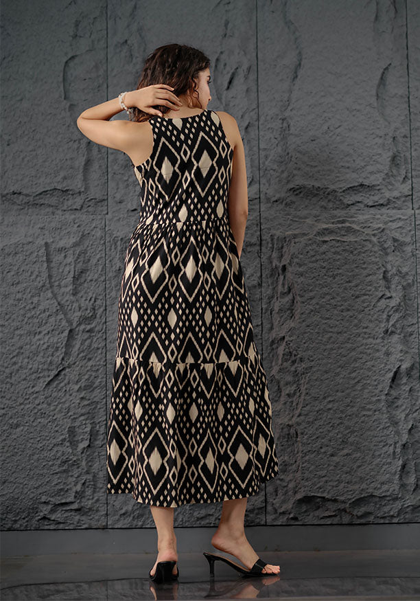 ADELINE SLEEVELESS DRESS