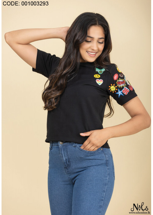 SLEEVE EMBROIDERY BLACK T SHIRT