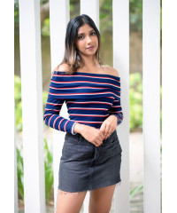 FITTED OFF SHOULDER BLUE STRIPE TOP 