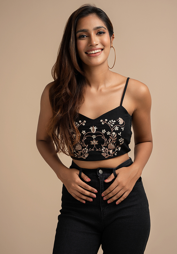 ZOE EMBROIERED CROPPED CAMI