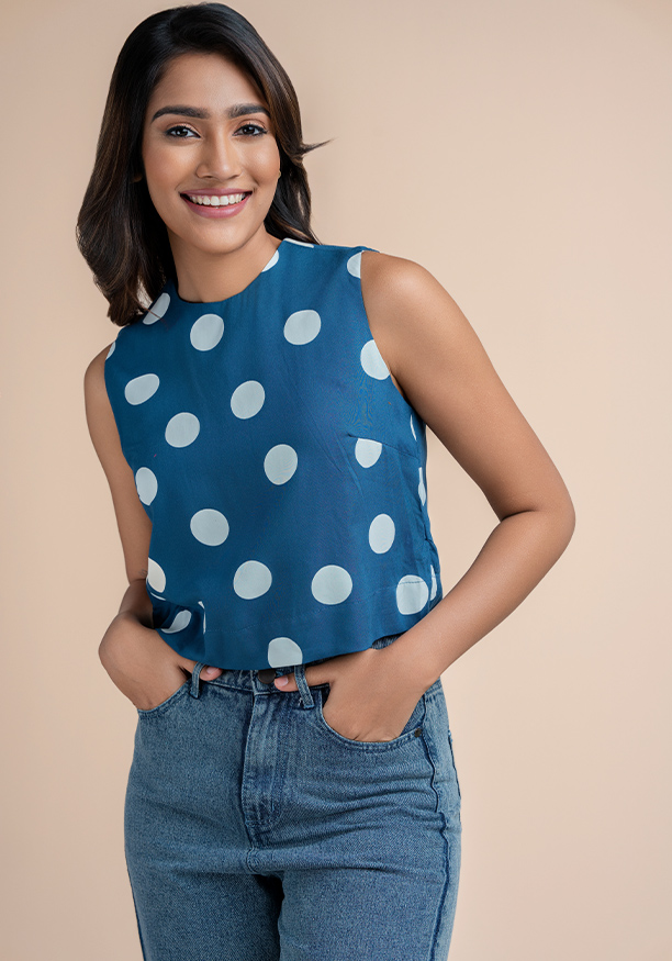 ZION WHITE DOTTED PRINT CROP TOP