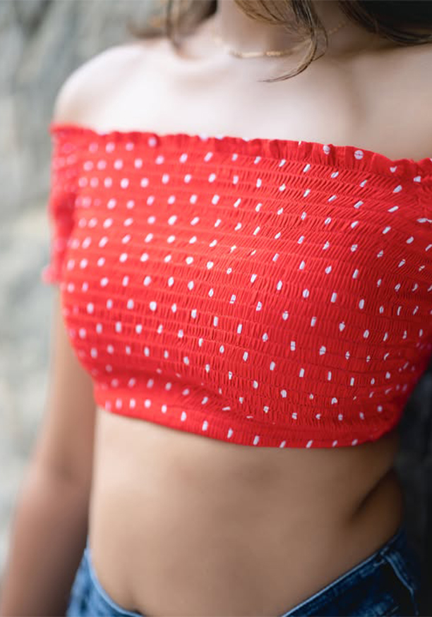 ZION DOTTED RED CROP BLOUSE Nilsonline
