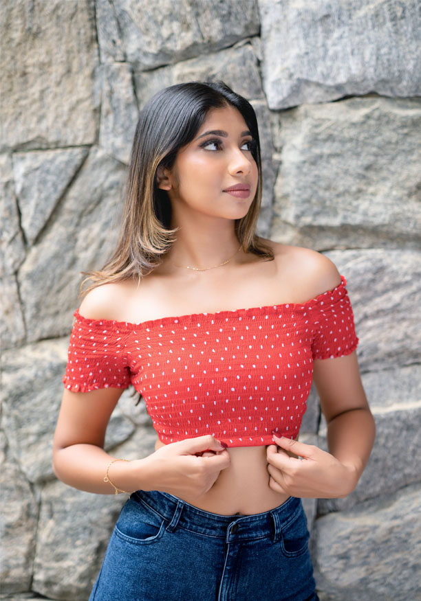 ZION DOTTED RED CROP BLOUSE