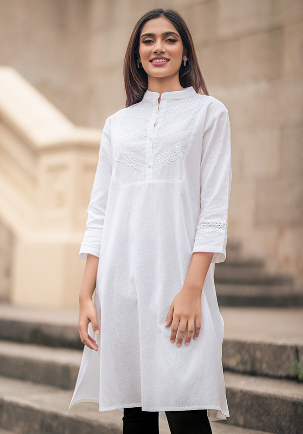 ANYA WHITE LACE KURTHA 