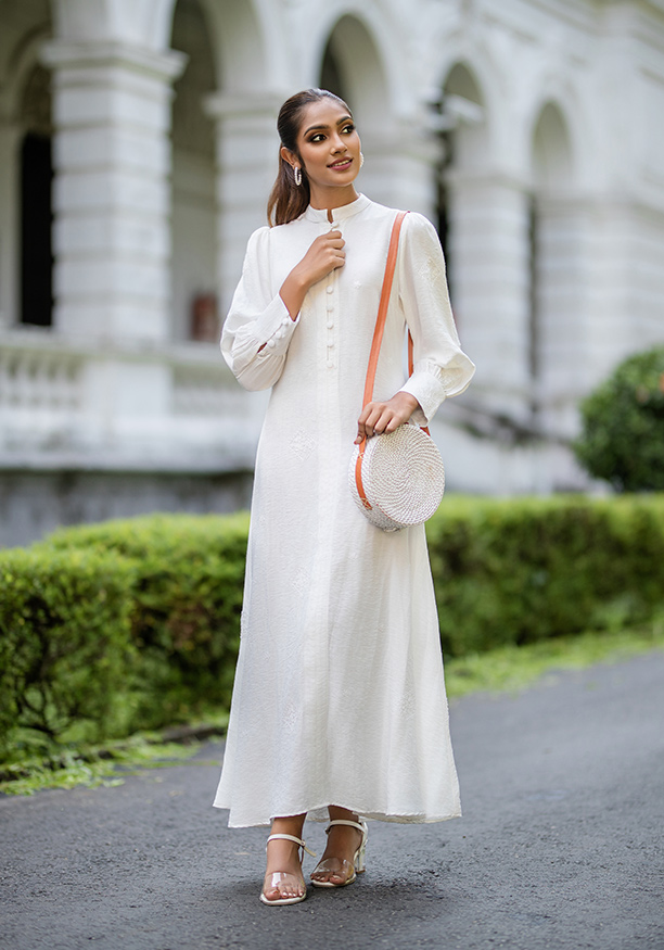 MARLY EMBROIDED WHITE KURTHA