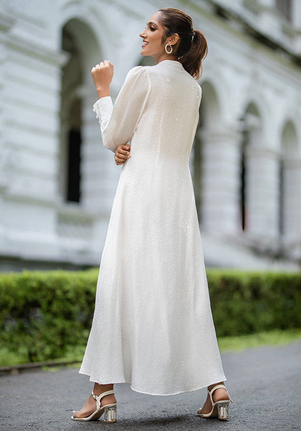 MARLY EMBROIDED WHITE KURTHA