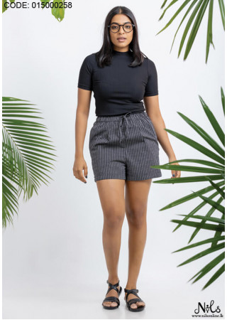 ELASTICATED WAIST BLACK SHORT